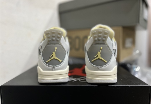 1 (10)